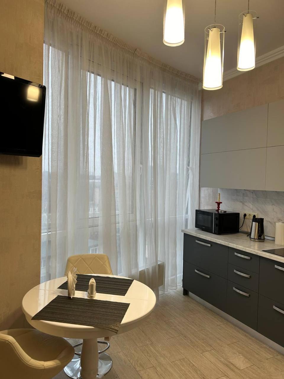 Apart Assistant On Smart Plaza Kiev Luaran gambar
