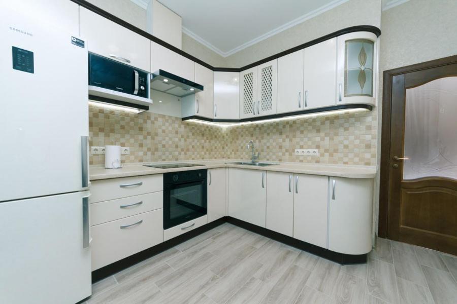 Apart Assistant On Smart Plaza Kiev Luaran gambar