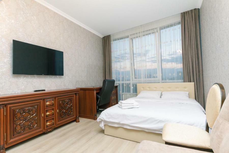 Apart Assistant On Smart Plaza Kiev Luaran gambar